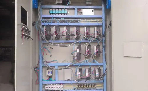 Application of EP3E-EC servo drive in fully automatic water drilling production line