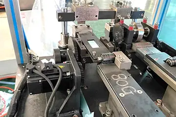 Application of EP5 in automatic paper cutting machine
